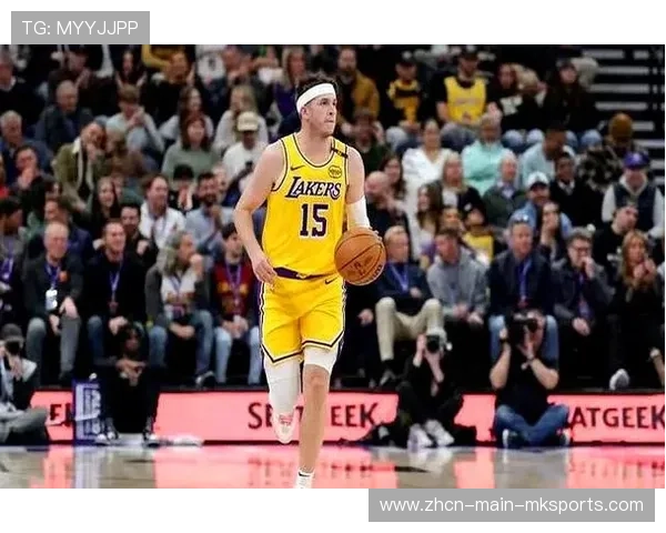 里夫斯因小腿伤势连续缺阵,湖人进攻体系受考验 里夫斯因小腿伤势连续缺阵,湖人进攻体系受考验