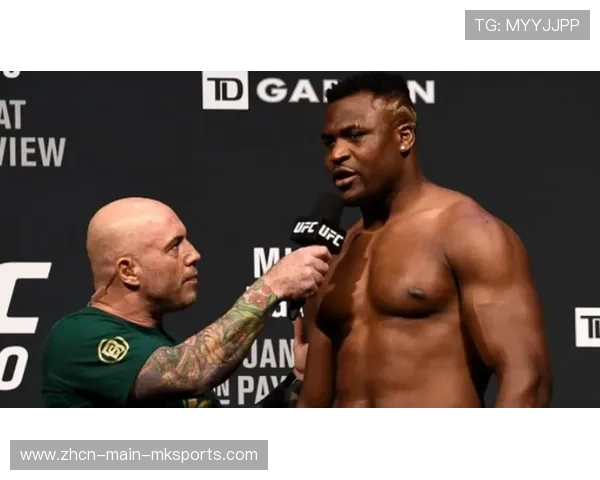 白大拿证实约翰逊与赫尔南德兹赛前涉嫌假拳被临时取消。