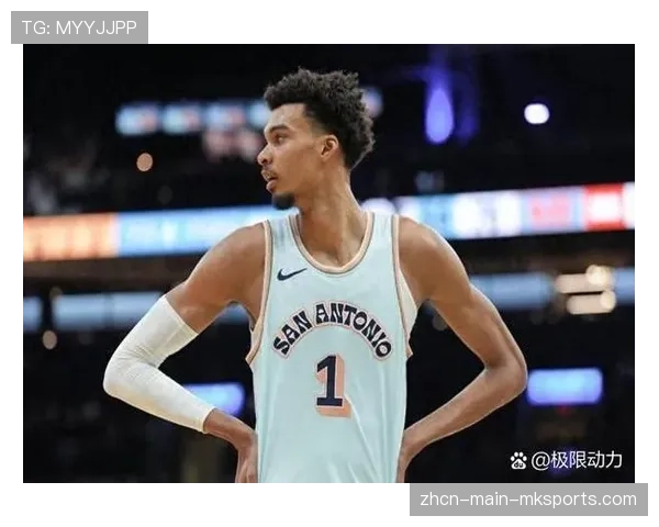 索汉被马刺裁掉后计划加盟尼克斯，10支球队曾有意签下这位波兰前锋